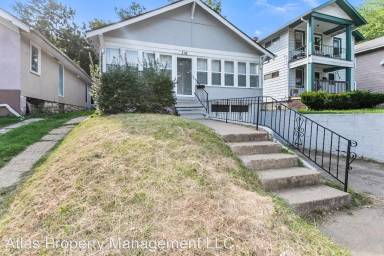 Main picture of 216 N Wheeling Ave
