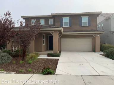 Main picture of 904 Pendleton Ct
