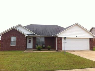 Main picture of 114 American Eagle Way