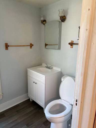 Main picture of 415 Linn St
