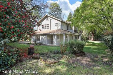 Main picture of 1064 Berry Ln
