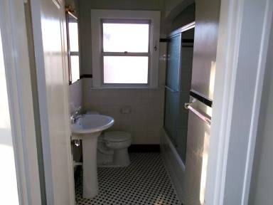 Main picture of 1400 Carolina Ave