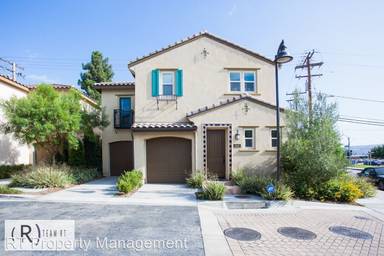 Main picture of 662 Calle Valle