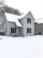 Main picture of 412 E Lawrence St