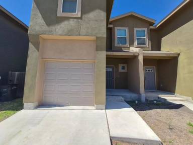 Main picture of Toepperwein Bluff Enclave