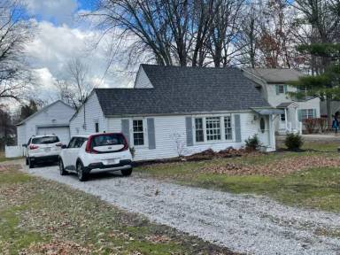 Main picture of 38629 Adkins Rd