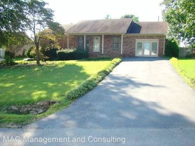 Main picture of 29 Dustin Ln