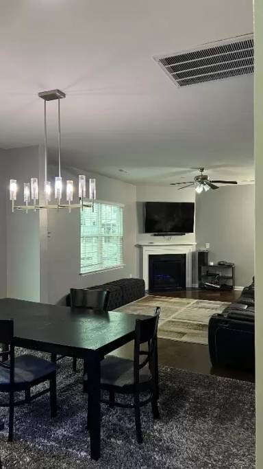 Main picture of 210 Sapphire Rd