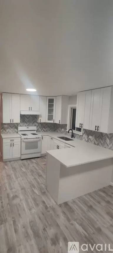 Main picture of 317 Jeanette Pl