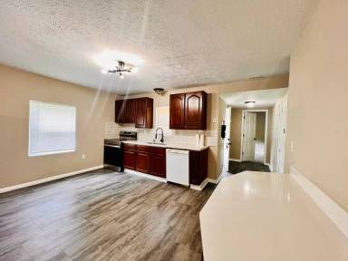Main picture of 8675 Edson Rd