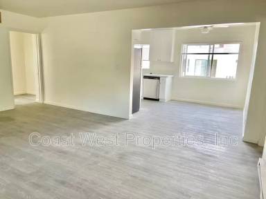 Main picture of 1361 Grand Ave