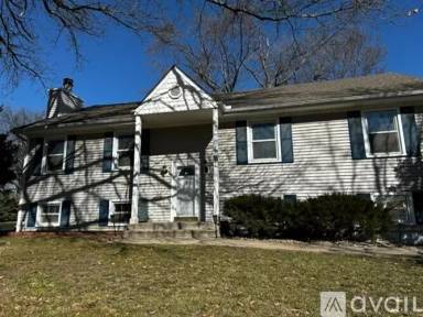Main picture of 15514 W 128th St