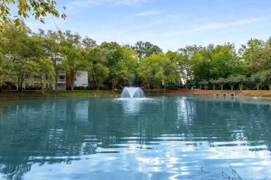 Main picture of 1292 Keys Lake Dr NE