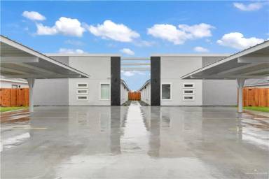 Main picture of 1001 W Sunset Valley St