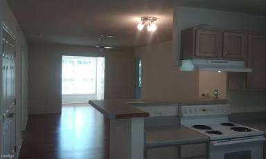 Main picture of University Woods Retreat