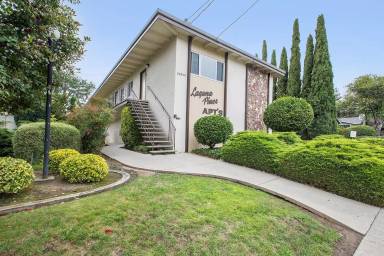 Main picture of 20327 Forest Ave