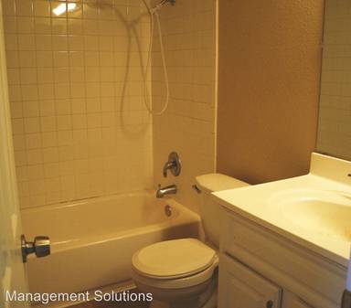 Main picture of 980 Leslie Rd