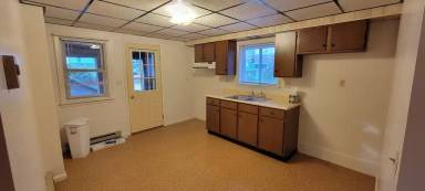 Main picture of 109 N 12th Ave