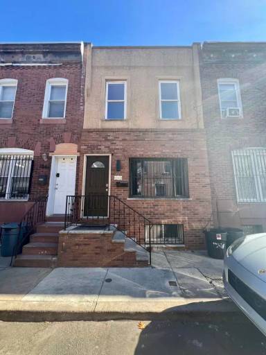 Main picture of 1543 S Lecount St