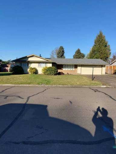 Main picture of 265 Blackfoot Ave