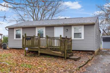 Main picture of 657 Redford Ave