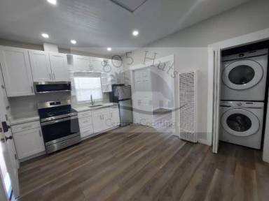 Main picture of 923 Francis Ln