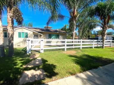 Main picture of 13150 Julian Ave