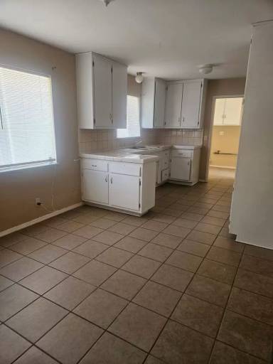 Main picture of 16333 Villa Dr