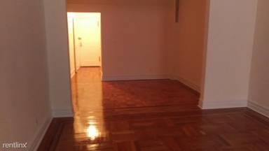 Main picture of 9747 Shore Rd