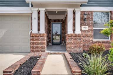 Main picture of 1728 Heron Way