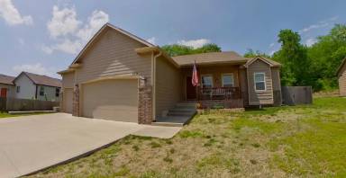 Main picture of 4709 Plumthicket Dr