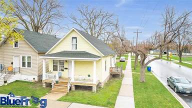Main picture of 1153 Smith St