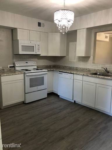 Main picture of 88 Angie Dr