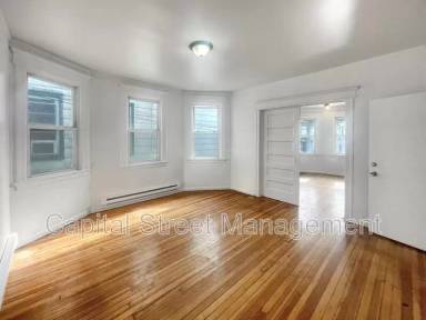 Main picture of 22 Franklin Terrace