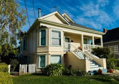Main picture of 754 Slater St
