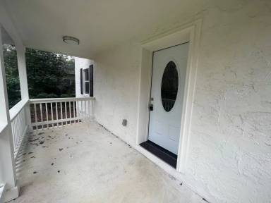 Main picture of 2062 Hollywood Dr