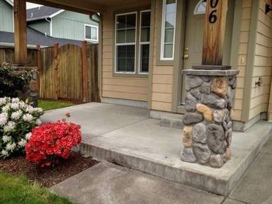 Main picture of 504 Helen St