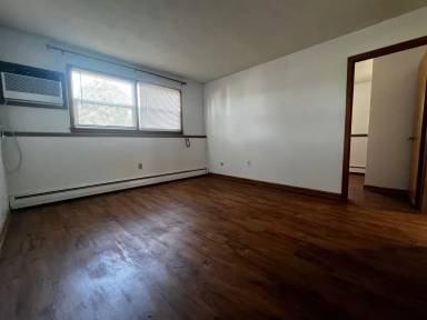 Main picture of 4241 N Ripley St