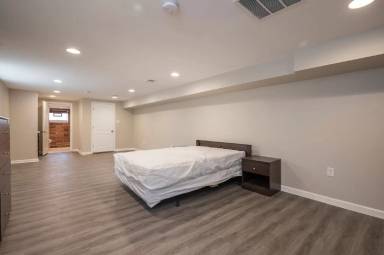 Main picture of 4819 Old York Rd