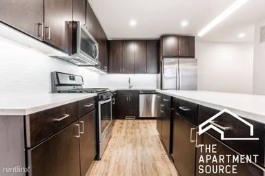 Main picture of 2944 N Halsted St