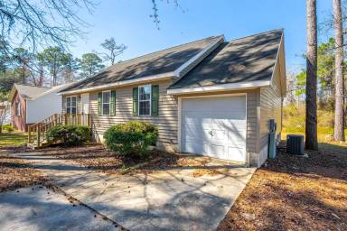 Main picture of 1415 Parmele Dr