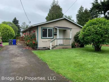 Main picture of 3833 SE 76th Ave