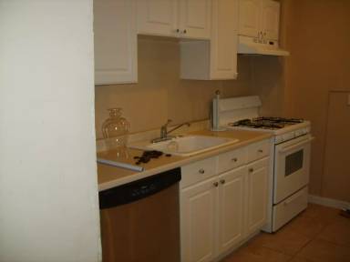 Main picture of 4524 Baker St