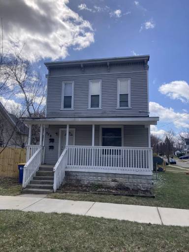 Main picture of 538 Spencer St NE
