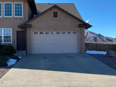 Main picture of 301 Bellows Ct