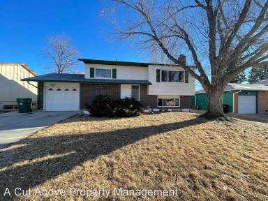 Main picture of 1611 Sawyer Way