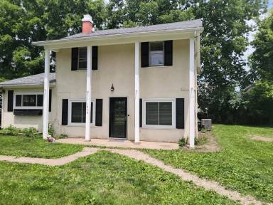 Main picture of 1676 W Arcadia Ave