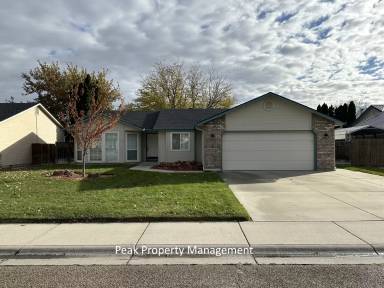 Main picture of 3009 Ray Ave