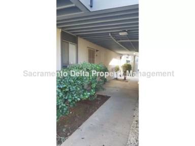 Main picture of 2950 Marconi Ave
