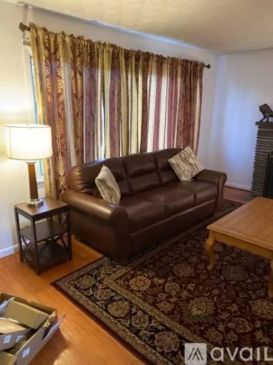 Main picture of 38 Adela Cir